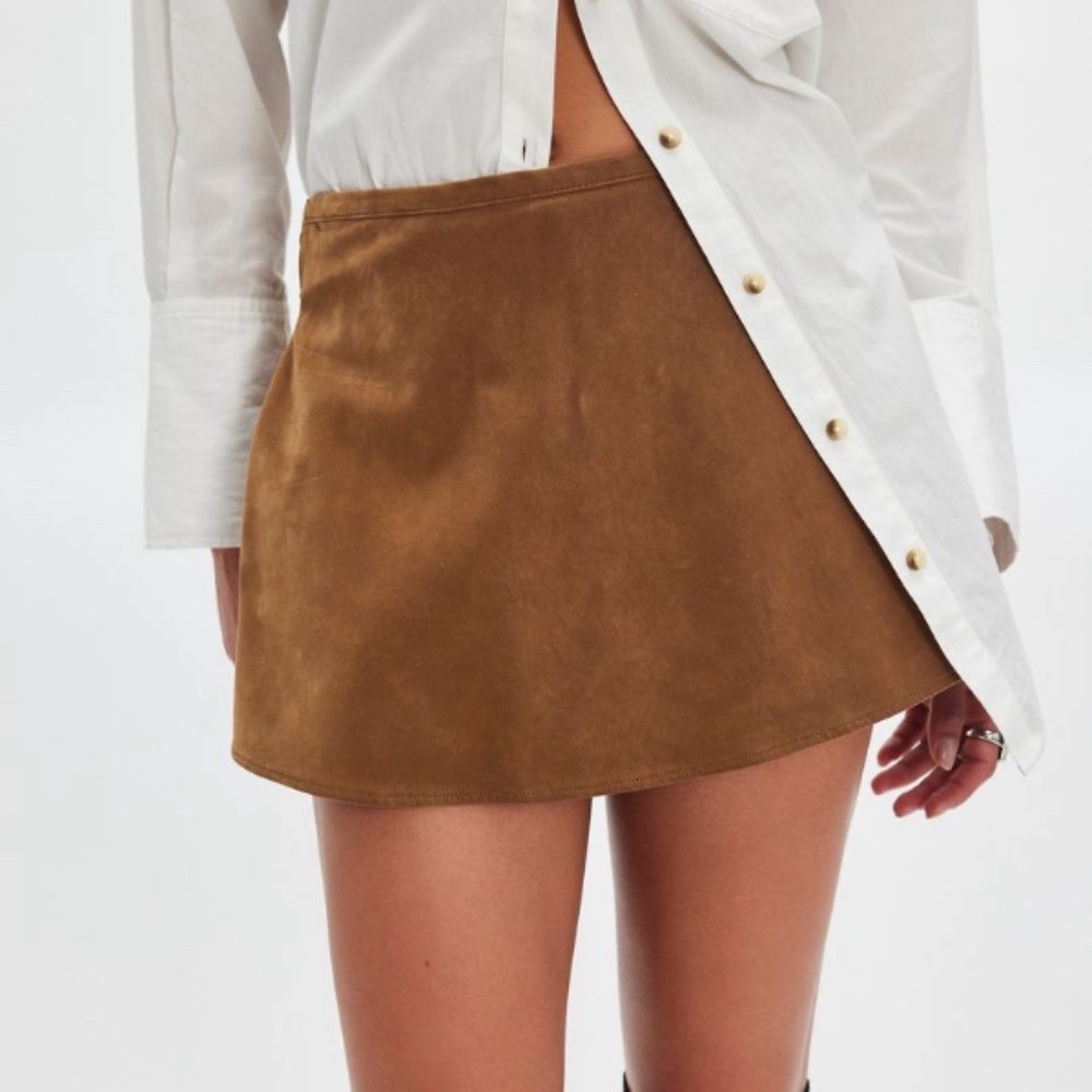 We the free paradise found skort